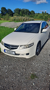Honda Accord gaasiseadmetega (1 foto / 9)