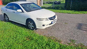Honda Accord gaasiseadmetega (2 foto / 9)
