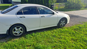 Honda Accord gaasiseadmetega (3 foto / 9)