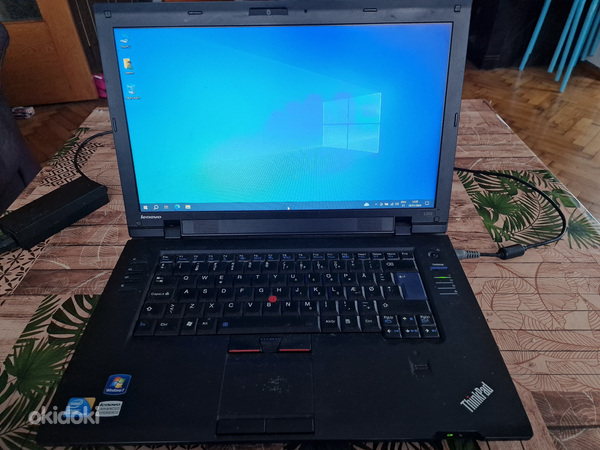 Lenovo ThinkPad L512 i3 (foto #1)