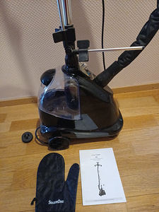 Отпариватель для одежды (3 фото из 4)