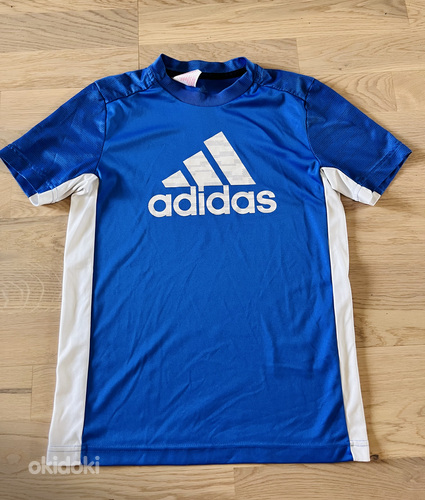 Спортивная кофта Adidas на размер 152