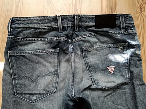 Джинсы Guess (3 фото из 8)