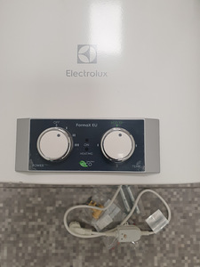 Soojaveeboiler / Boiler ELECTROLUX Formax 50 (2 foto / 4)