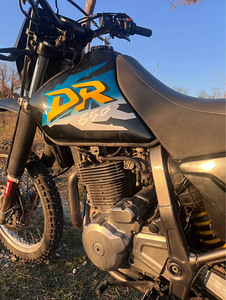 Suzuki DR 650 32kW (sobib kategoriale A2) (3 foto / 7)