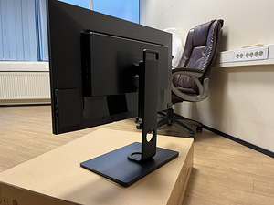 Benq PD3200U 32" 4k monitor (3 foto / 5)