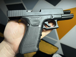 WE Glock 17 (Страйкбол) (1 фото из 3)