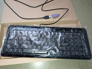 Uus ASUS Keyboard Klaviatuur (1 foto / 3)
