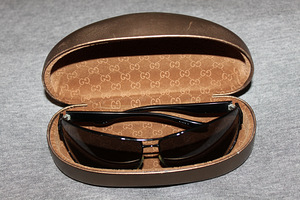 GUCCI Päikeseprillid (9 foto / 9)