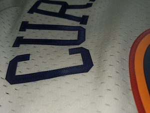 Mitchell & Ness Stephen Curry Golden State Jersey (3 foto / 7)