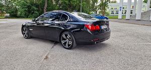 BMW 740XD полная комплектация (7 фото из 8)