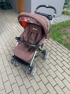 Jalutuskäru BRITTON (1 foto / 3)