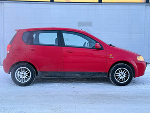 Chevrolet Aveo (4 фото из 6)
