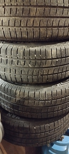 205/65/16c 5/112 (4 фото из 4)