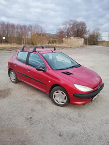 Пежо 206 (1 фото из 11)
