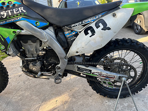 Kawasaki kx 450f (2 foto / 5)