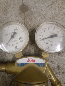 AGA газовый редуктор (1 фото из 3)