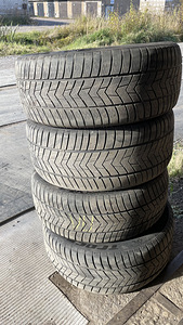 M: 255/50/19 & 285/45/19 - M+S Talverehvid (2 foto / 6)