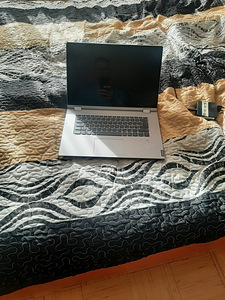 Sülearvuti Lenovo (5 foto / 7)