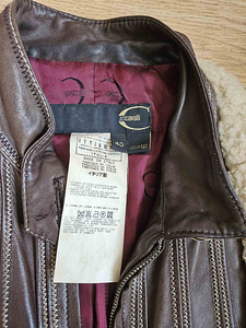 Just Cavalli kostüüm,suurus 40IT,nähk,originaal (5 foto / 7)