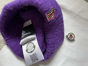 Moncler uus müts,originaal (3 foto / 3)