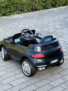 Porche lasteauto (2 foto / 2)