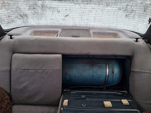 FORD ORION MK1 1984 (13 foto / 14)