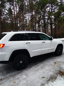 Jeep grand cherokee 2015 3.0 d. (12 foto / 14)