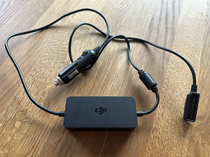 DJI Mavic 2 Pro autolaadija (1 foto / 2)