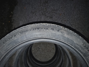 Naastrehvid Nokian Hakkapeliitta 8 225/45/R17 91T, 3tk (4 foto / 10)