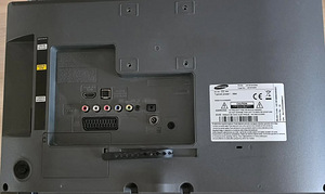 TV Samsung (3 foto / 4)