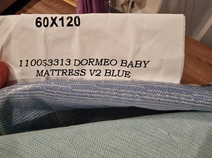 Кроватка-маятник с матрасом Dormeo Baby V2 Blue 60x12 (5 фото из 8)