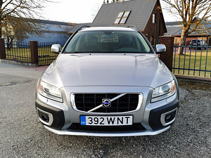 Volvo XC70 SUMMUM CROSS COUNTRY 2.4 D5 136kW, järelmaks! (3 foto / 15)