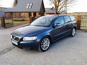 Volvo V50 Momentum 1.6 D 80kW, JÄRELMAKS! (4 foto / 15)