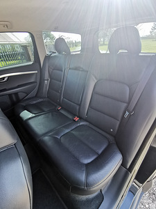 Volvo V70 Momentum 2.4 D5 129kW, JÄRELMAKS! (14 foto / 15)