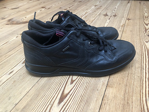 Ecco goretex jalanõud (1 foto / 3)