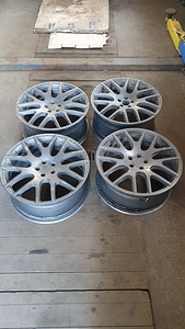 Volvo r20 (1 фото из 1)