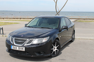 Saab 9-3 Black Friday price (4 foto / 15)