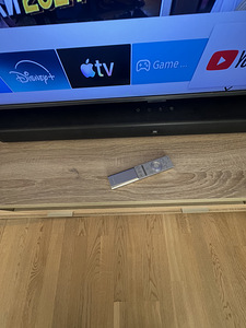 Samsung tv 65 inch QLED 100/120hz (4 foto / 6)