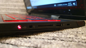 Lenovo y50-70 (4 foto / 8)