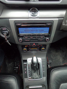 VW PASSAT B7 4MOTION (7 foto / 9)