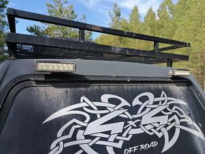 Nissan Pick-UP (8 foto / 12)