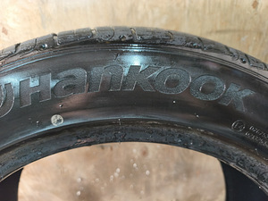 235/55R19 Hankook (2 foto / 4)