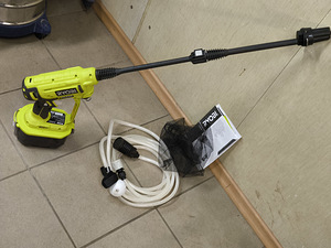 Ryobi 18v AKUSURVEPESUR (1 foto / 4)