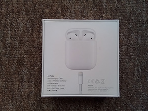 AirPods 2 kõrvaklapid (2 foto / 6)
