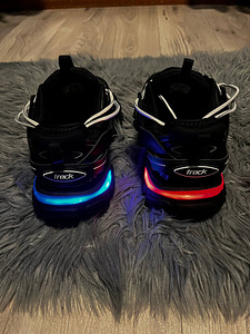 Balenciaga Track,replika (7 foto / 8)