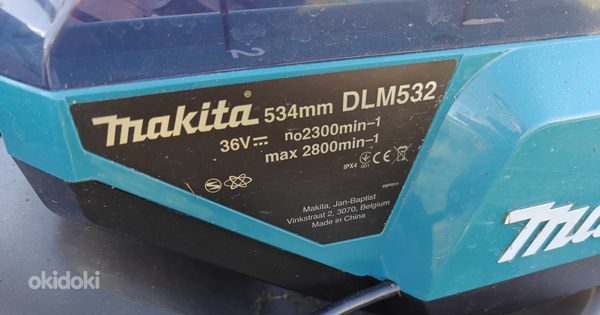 Аккумуляторная газонокосилка Makita DLM532