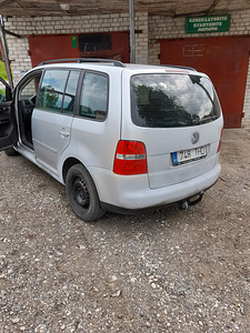 Vw Touran 2003a 1.9TDI. Üv 04.23 (2 foto / 7)