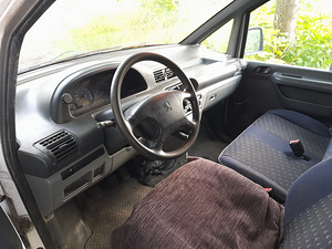 Peugeot Expert 2003. 2.0TDI. UV 12.22 (4 foto / 5)