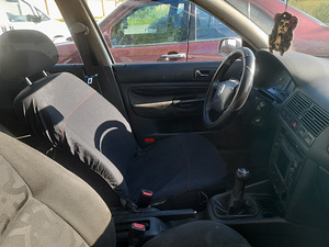VW GOLF 1999. 1.9TDI. 66KW. UV 03.23 (3 foto / 9)